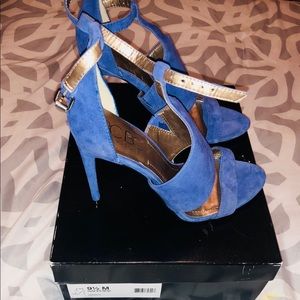 BCBG heels 👠 Dorryx